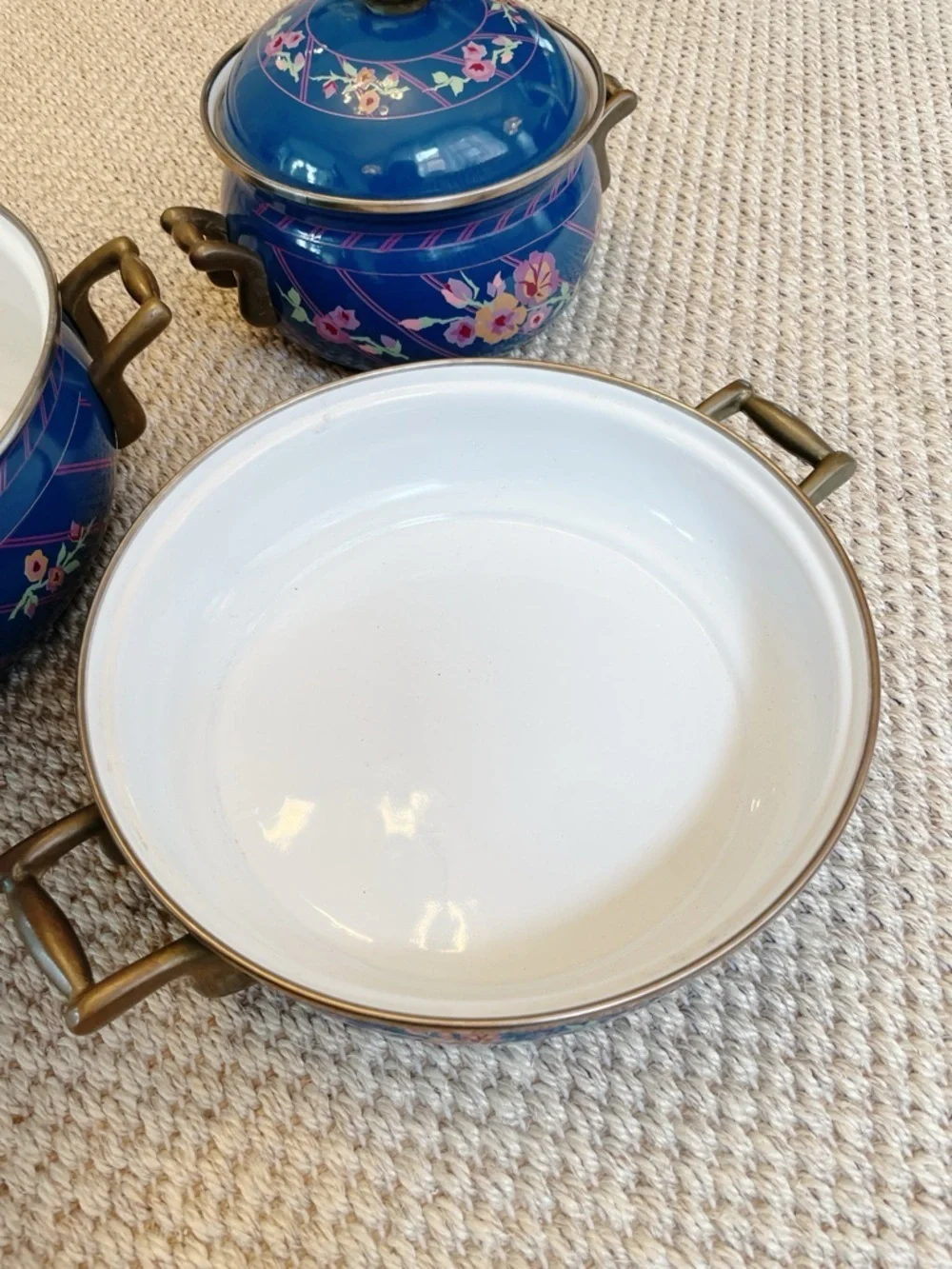 Vintage Sarma Studios Floral Enamel Cookware Set Blue Pots 3pc 2x 10” & 8” w lid